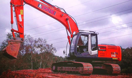 Hitachi ZX210